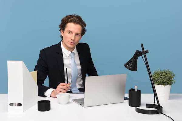 Blog image for how to introduce Time and Attendance management software and avoid discouraging your employees in the process